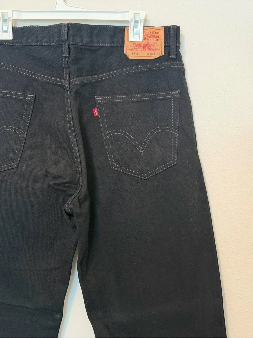 Levi's Men's Straight Leg Relaxed Black Jeans 36”x32”